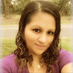 Meet your Posher, Lulucia